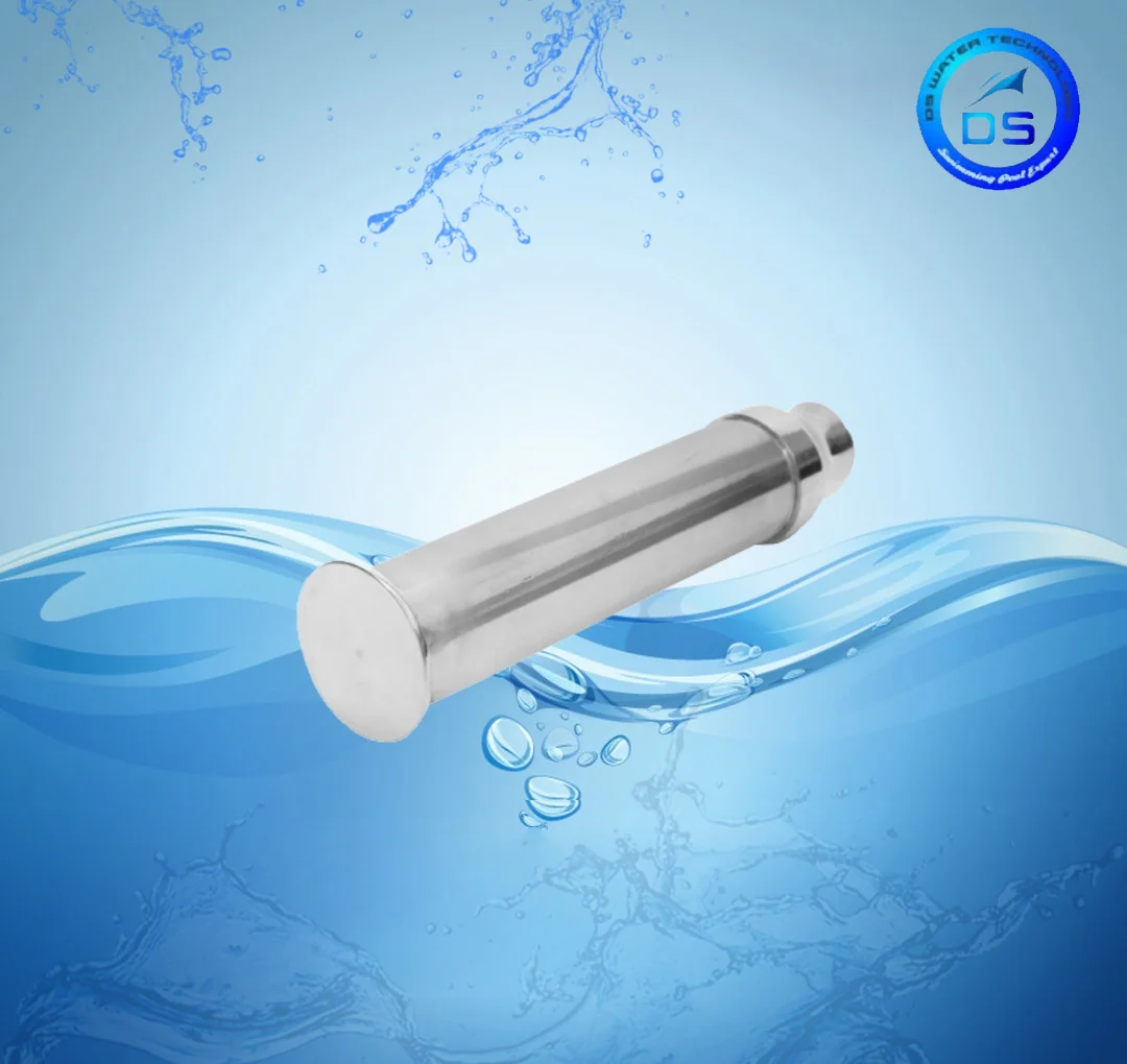 Fountain jet nozzle with aerator